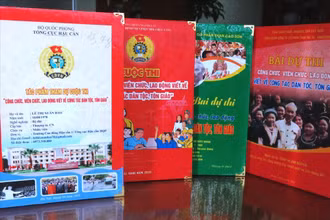Một số bài dự thi Cuộc thi “Công chức, viên chức, lao động viết về công tác dân tộc, tôn giáo” năm 2011.