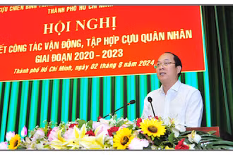 Đồng chí Nguyễn Hồ Hải, Phó Bí thư thường trực Thành ủy Thành phố Hồ Chí Minh phát biểu tại hội nghị.