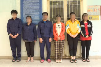 Một số đối tượng thực hiện việc đòi nợ làm việc tại Công ty TNHH Luật Thế hệ trẻ bị khởi tố.