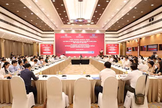Toàn cảnh phiên hội thảo.