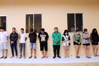 10 đối tượng bị bắt giữ.