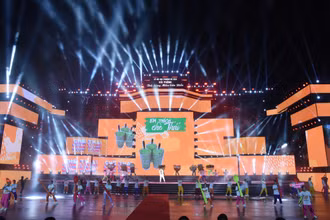 Lễ hội Hoa phượng đỏ - Hải Phòng 2023 với chủ đề “Hải Phòng - Tỏa sáng miền cửa biển” chính thức khai mạc.