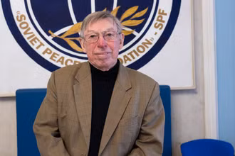 Ông Viktor Petrov.