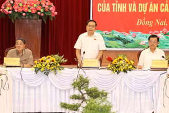 Chủ tịch Quốc hội Trần Thanh Mẫn phát biểu tại buổi làm việc.