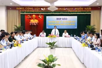 Quang cảnh buổi họp báo.