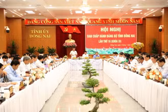 Quang cảnh Hội nghị Ban Chấp hành Đảng bộ tỉnh Đồng Nai lần thứ 16.