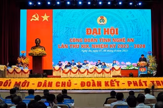 Toàn cảnh Đại hội Công đoàn tỉnh Nghệ An lần thứ 19, nhiệm kỳ 2023-2028.