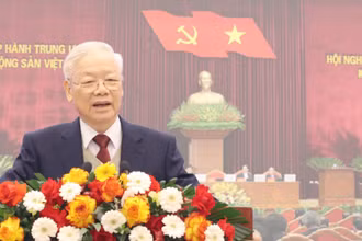 Toàn Đảng, toàn dân và toàn quân ta xiết chặt đội ngũ, tăng cường đoàn kết, thống nhất, thực hiện thành công các Nghị quyết, Kết luận do Hội nghị Trung ương 6 đề ra 