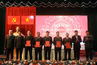 Công an các tỉnh thuộc Cụm thi đua số 5-Bộ Công an ký giao ước thi đua “Vì an ninh Tổ quốc” năm 2024.