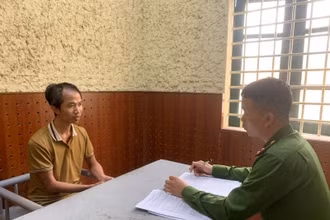 Tại cơ quan điều tra, Vũ Thế Chung khai nhận đã thực hiện hành vi “phóng hỏa” đốt nhà anh T.