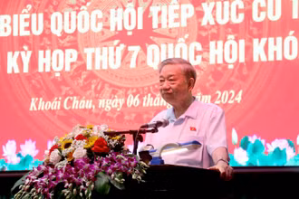Bộ trưởng Công an Tô Lâm tiếp xúc cử tri tại huyện Khoái Châu, tỉnh Hưng Yên.
