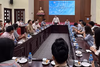 Toàn cảnh buổi gặp mặt.