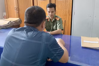 Công an huyện Bắc Trà My làm việc với ông P.T.T.