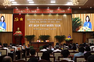 Toàn cảnh kỳ họp.