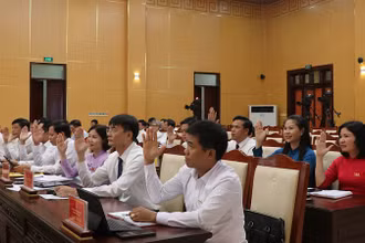 Các nghị quyết của Hội đồng nhân dân tỉnh Bắc Ninh được 100% đại biểu có mặt biểu quyết thông qua. 