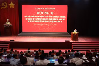 Hơn 400 đại biểu tham dự Hội nghị quán triệt các kết luận của Bộ Chính trị, Ban Bí thư về tiếp tục sắp xếp tổ chức bộ máy của hệ thống chính trị do Tỉnh ủy Bắc Ninh tổ chức.