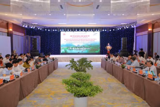 Toàn cảnh hội thảo khoa học quốc tế: Phát huy vai trò, giá trị di sản văn hóa và thiên nhiên thế giới Quần thể danh thắng Tràng An trong xây dựng đô thị di sản thiên niên kỷ và kết nối các thành phố di sản thế giới. (Ảnh: Vũ Tuấn)