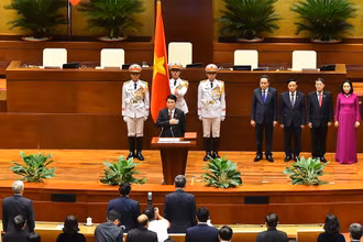 Tổng Bí thư, Chủ tịch nước Lào gửi thư chúc mừng Chủ tịch nước Lương Cường