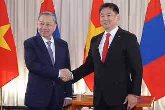 Tổng Bí thư, Chủ tịch nước Tô Lâm và Tổng thống Mông Cổ Ukhnaagiin Khurelsukh, nhân chuyến thăm cấp Nhà nước tới Mông Cổ, ngày 30/9/2024. (Ảnh: TTXVN)