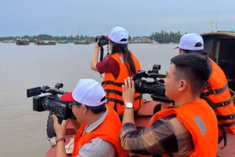 Tỉnh Bến tre tổ chức cuộc thi ảnh nghệ thuật cho các đối tượng yêu thích nhiếp ảnh. (Ảnh: HOÀNG TRUNG)