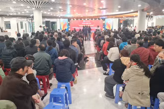 Khai mạc chương trình “ Xuân yêu thương” và triển khai các hoạt động mừng Đảng, đón Xuân.