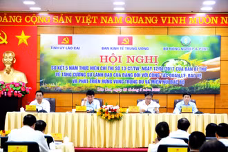 Hội nghị sơ kết 5 năm thực hiện Chỉ thị số 13-CT/TW của Ban Bí thư về tăng cường sự lãnh đạo của Đảng đối với công tác quản lý, bảo vệ và phát triển rừng vùng trung du và miền núi Bắc Bộ, tại Lào Cai, ngày 9/5. 