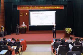 Quang cảnh hội thảo