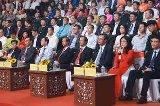 Chương trình “Thay lời tri ân” năm 2024 với chủ đề "Hy vọng".