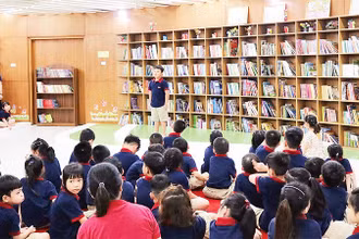 Thư viện tỉnh Quảng Ninh thường xuyên tổ chức các buổi tập huấn chuyên đề cho học sinh về ứng dụng số trong văn hóa đọc. 