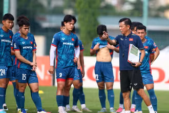 Các cầu thủ U23 tập luyện chuẩn bị cho giải vô địch U23 Ðông Nam Á 2023. (Ảnh VFF) 
