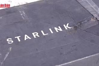 [Video] Tỷ phú Elon Musk tuyên bố không ngắt Starlink ở Ukraine