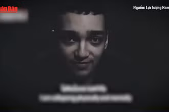 [Video] Lực lượng Hamas công bố hình ảnh con tin song tịch Mỹ, Israel 