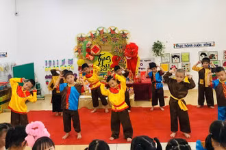 Các bé Trường mầm non Thanh Bình vui Tết Trung thu.