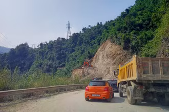 Điểm sạt lở trên Quốc lộ 4C, địa phận xã Minh Tân, huyện Vị Xuyên đã thông xe.