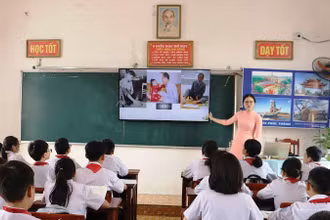 Các trường Trung học phổ thông thuộc địa bàn thành phố Nam Định và huyện Nghĩa Hưng (Nam Định) được chọn thí điểm dạy học 5 ngày/tuần.
