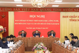 Ban Chỉ đạo về phát triển khoa học, công nghệ, đổi mới sáng tạo và chuyển đổi số tỉnh Nam Định tổ chức họp bàn, triển khai thực hiện Nghị quyết số 57-NQ/TW của Bộ Chính trị về đột phá phát triển khoa học, công nghệ, đổi mới sáng tạo và chuyển đổi số quốc gia.