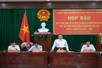 Quang cảnh buổi họp báo.
