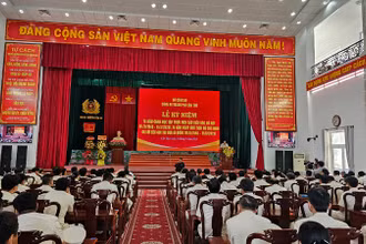 Quang cảnh buổi lễ.