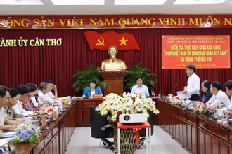 Quang cảnh buổi làm việc.