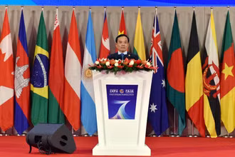 Phó Thủ tướng Trần Lưu Quang phát biểu tại lễ khai mạc Hội chợ Trung Quốc-Nam Á và Hội chợ xuất nhập khẩu Côn Minh.