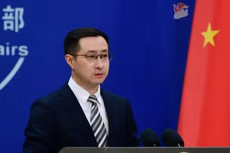 Người phát ngôn Bộ Ngoại giao Trung Quốc Lâm Kiếm. (Ảnh: fmprc.gov.cn)