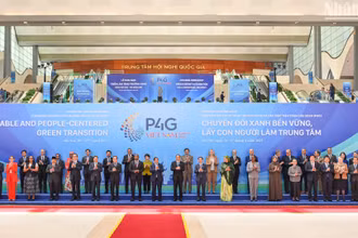Thủ tướng Phạm Minh Chính đón các Trưởng đoàn tham dự Hội nghị thượng đỉnh Diễn đàn Đối tác vì Tăng trưởng xanh và Mục tiêu toàn cầu (P4G) lần thứ tư. 