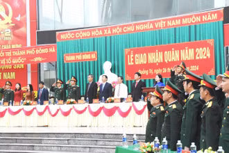 Lễ giao nhận quân tại thành phố Đông Hà.