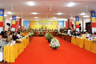Hội thảo khoa học quốc gia “Phật giáo Hà Tĩnh trong dòng chảy lịch sử-văn hóa Phật giáo Việt Nam” thu hút các nhà nghiên cứu, tăng ni phật tử trong và ngoài nước.