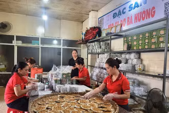 Sản phẩm kẹo cu đơ Bà Hường (Hương Sơn, Hà Tĩnh) đang được thị trường trong và ngoài nước ưa chuộng