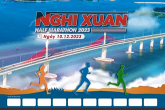 Giải chạy Nghi Xuân Half marathon năm 2023 với chủ đề "Nghi Xuân bát cảnh” thu hút hơn 1.350 vận động viên tham gia. 