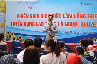 Phiên giao dịch việc làm lồng ghép tuyển dụng lao động là người khuyết tật của Trung tâm Dịch vụ việc làm Hà Nội tháng 11/2022. (Ảnh: HCES)