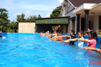 Một lớp dạy kỹ năng tại thành phố Buôn Ma Thuột, Đắk Lắk (Ảnh minh họa: Công Lý).