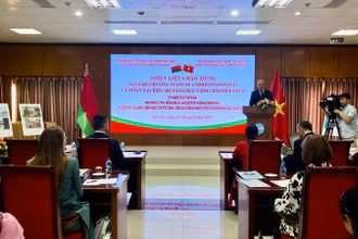 Toàn cảnh buổi gặp mặt.