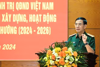 Đại tướng Phan Văn Giang phát biểu ý kiến tại Hội nghị.